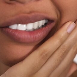 how to quickly treat a cold sore